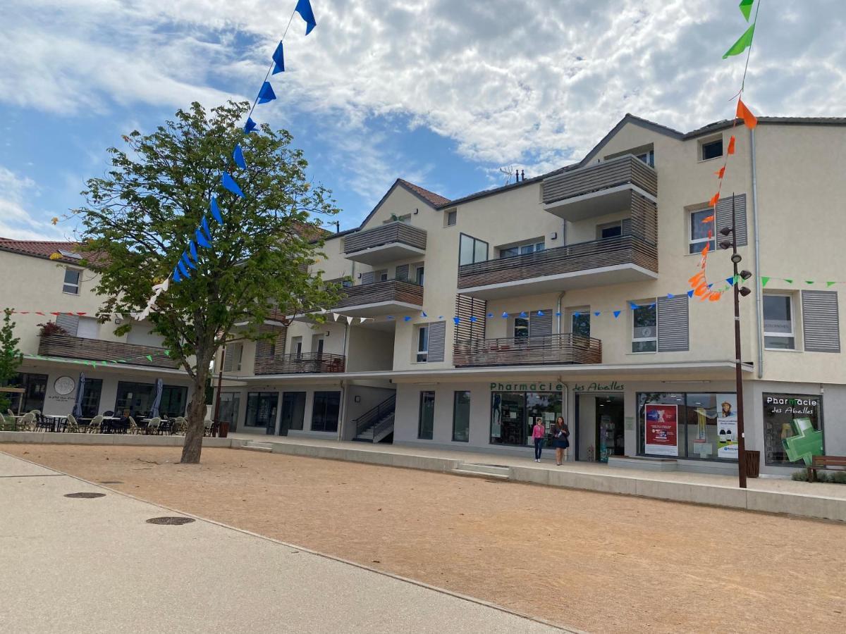 Appart & Fleurinoise Balcon Ascenseur Climatisation Fleurieux-sur-l'Arbresle ภายนอก รูปภาพ